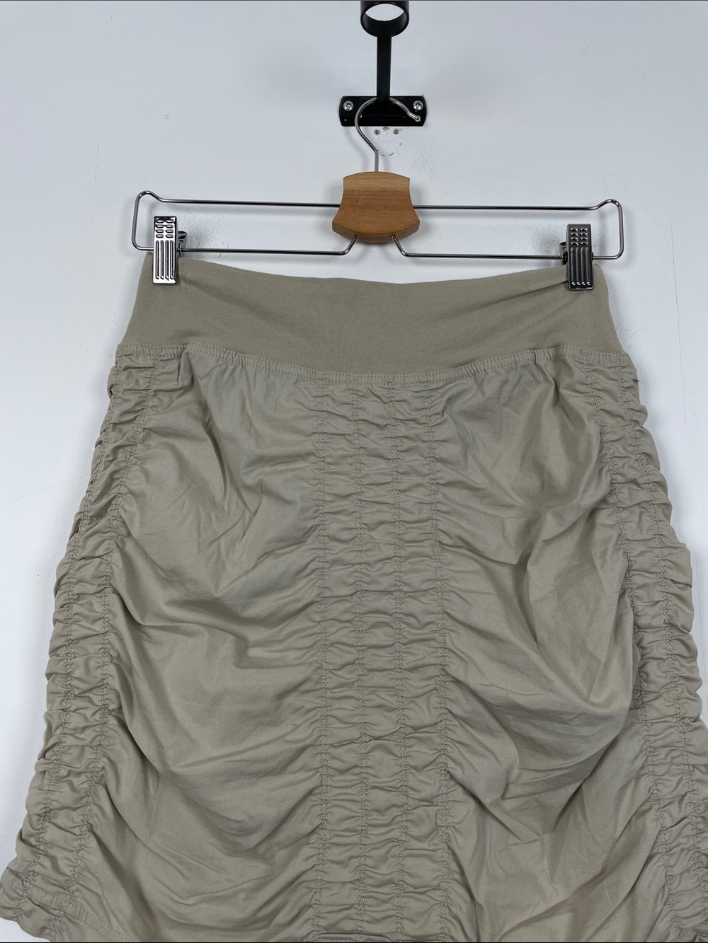 Wearable Trace Ruched Sand Beige Pullon Women's XS Casual Stretch Mini Skirt - Picture 3 of 7
